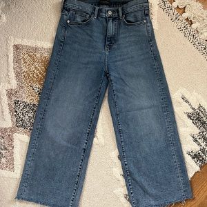 Banana Republic - High-Rise Wide Leg Crop Jeans